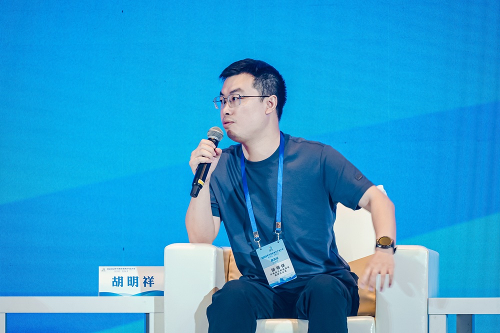 無錫盤古新能源有限責任公司董事長胡明祥 無錫盤古新能源有限責任公司董事長胡明祥