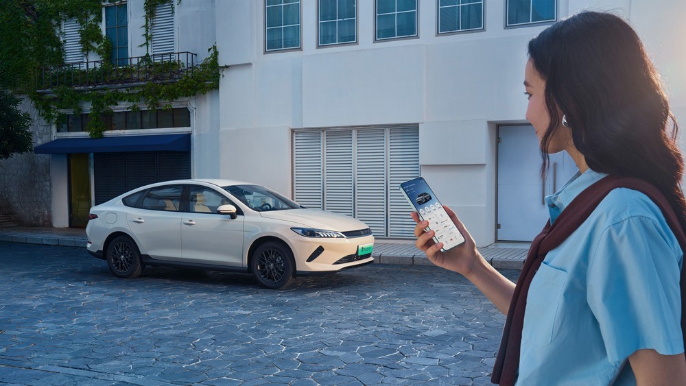 第二代秦PLUS上新6.98萬元起