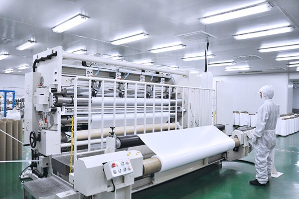 【隔膜周報】濕法隔膜價格預計延續穩定走勢！多家上市公司發力半固態復合膜