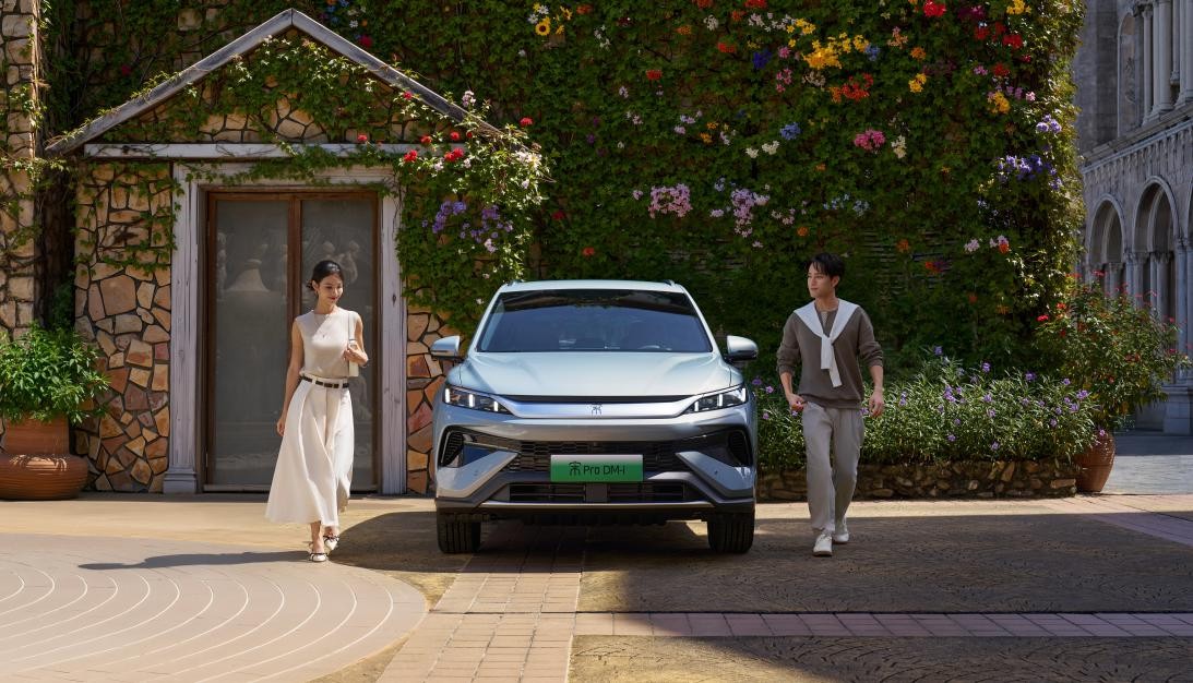 9.98萬起，2026款宋L DM-i上市，純電續航200km，標配云輦C！