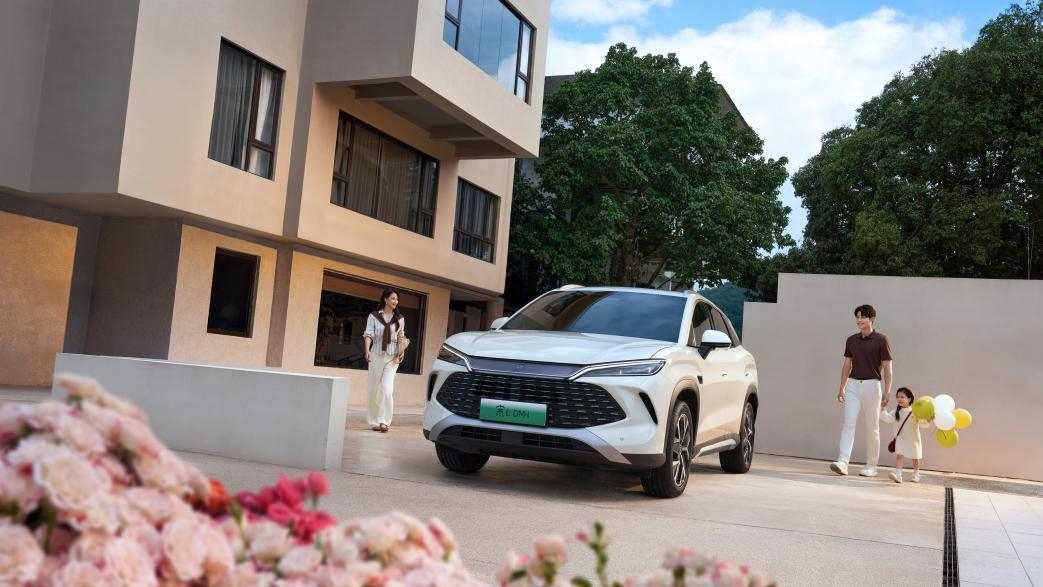 9.98萬起，2026款宋L DM-i上市，純電續航200km，標配云輦C！