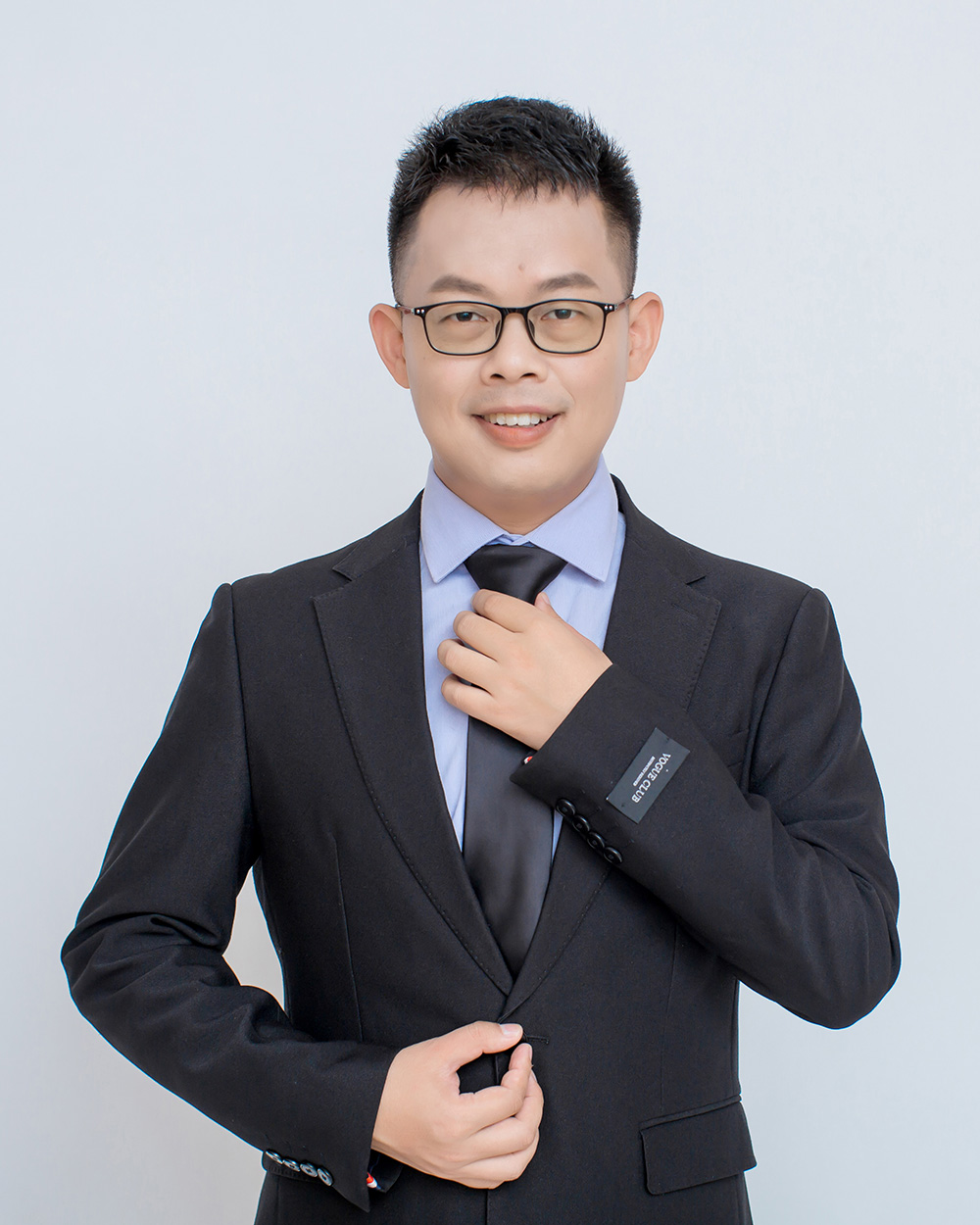 新加坡南洋理工大學博士夏華榮 新加坡南洋理工大學博士夏華榮