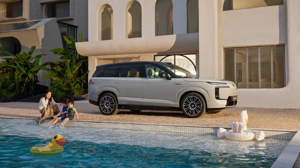 騰勢N8L正式上市