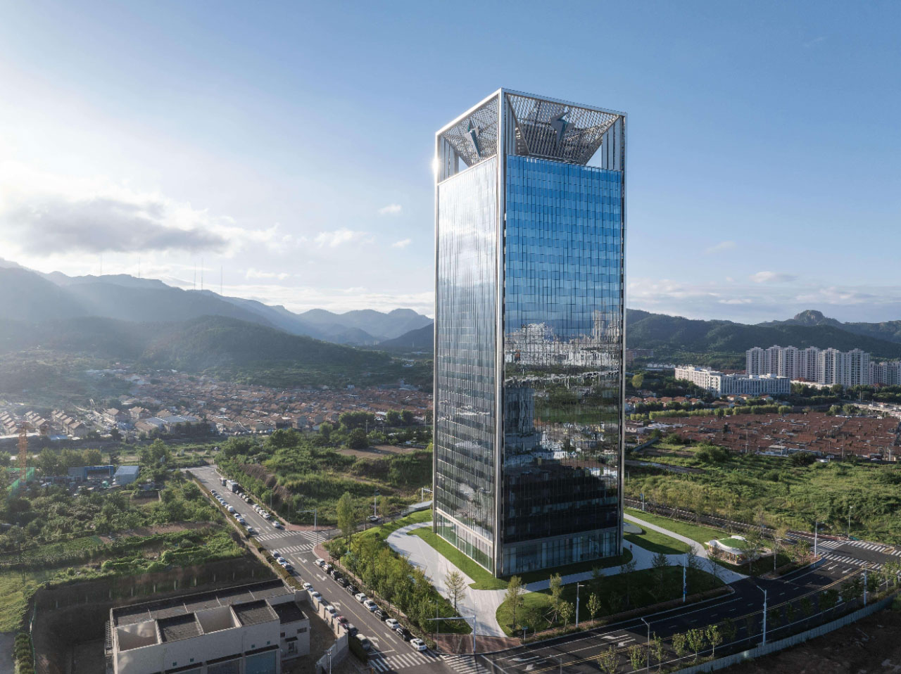 六大充電網(wǎng)新品齊發(fā) 特來電技術(shù)創(chuàng)新引領(lǐng)時代需求