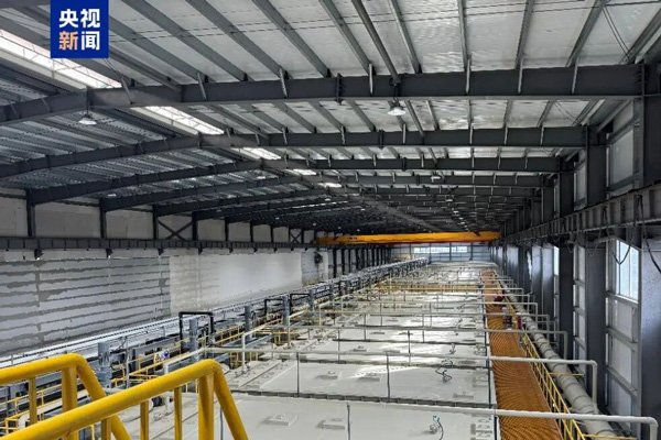 鹽湖提鋰迎重大突破!萬噸級電池級碳酸鋰產(chǎn)業(yè)化示范線已建成