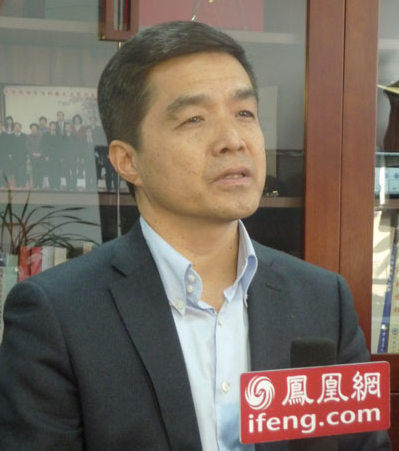 歐陽明高:潛規則成新能源車發展攔路虎