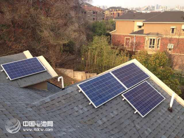 光伏易南京江寧攬翠山莊6KW光伏屋頂電站成功安裝