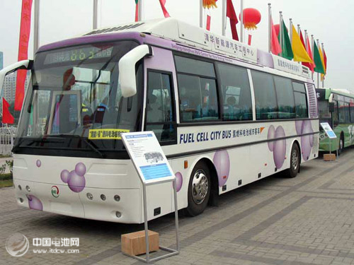 裴普成：清華大學在燃料電池領域有多項研究