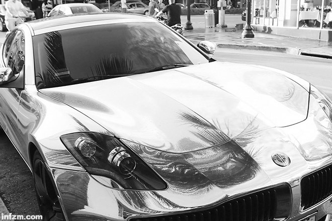 歌星賈斯汀·比伯的菲斯科卡瑪跑車