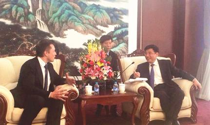 工信部部長苗圩會見埃隆?馬斯克