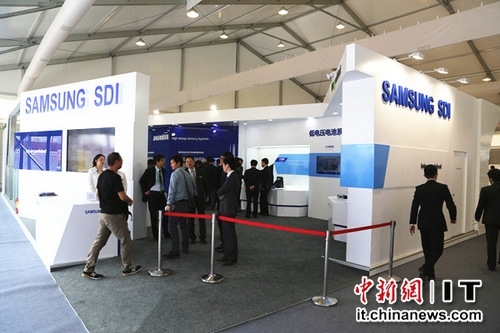 三星SDI亮相北京車展 鋰離子電池市場(chǎng)連續(xù)多年居首 三星SDI亮相北京車展 鋰離子電池市場(chǎng)連續(xù)多年居首