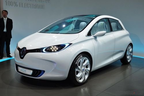 雷諾為電動車豪擲55億美元 需求疲軟規劃受挫