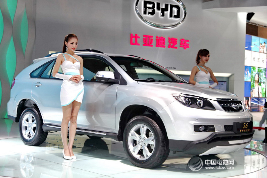 深圳新能源車明年將達到2.5萬輛 補貼政策3年不變