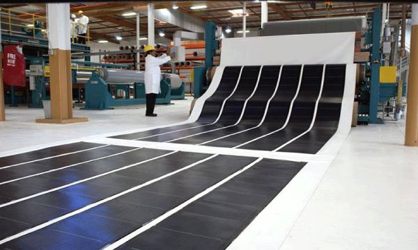 2014年中國(guó)太陽(yáng)能電池背板需求將達(dá)1.85億平方米