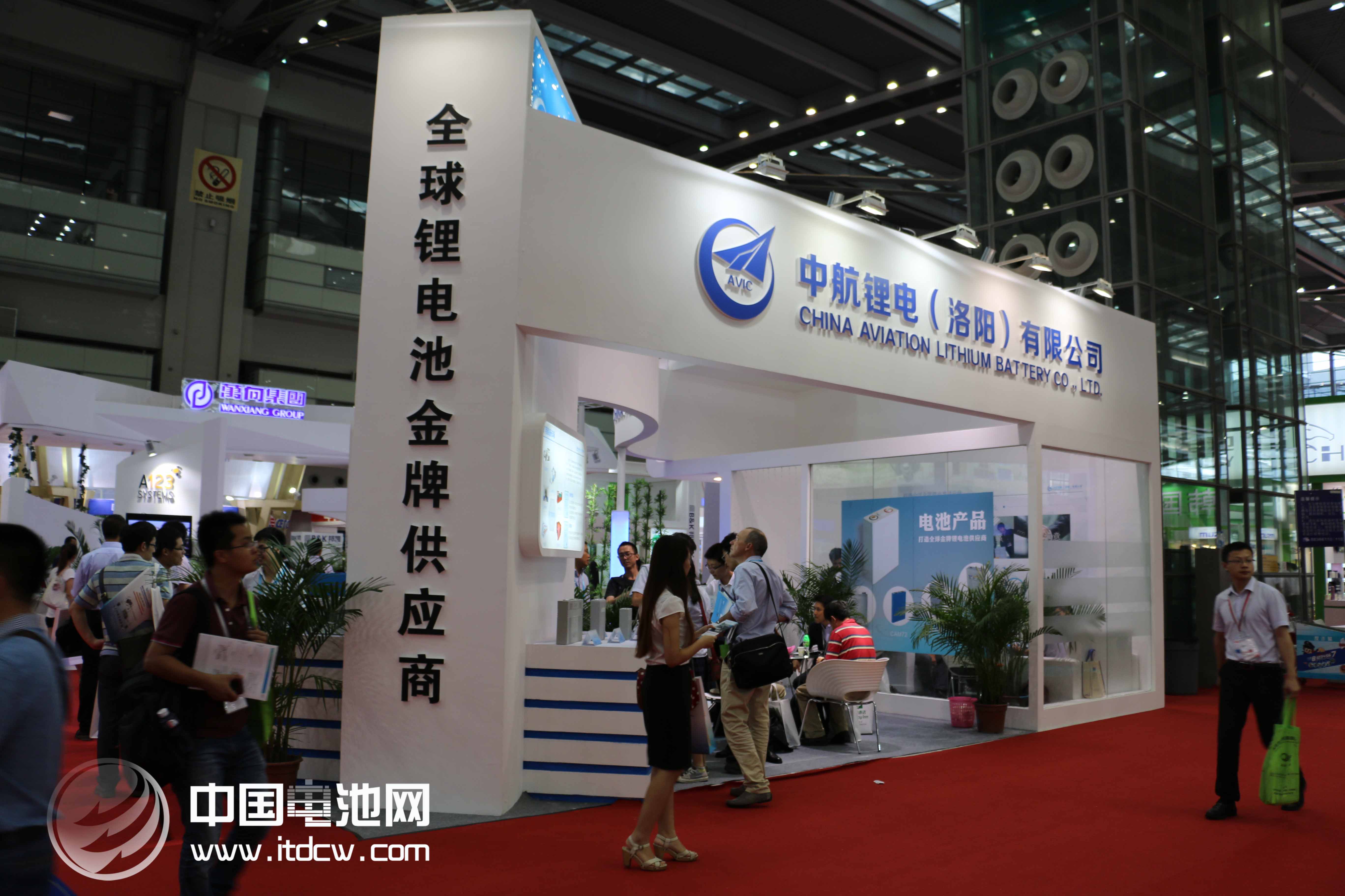 鋰電池概念遇多重利好 行業整合大戲已揭幕 鋰電池概念遇多重利好 行業整合大戲已揭幕