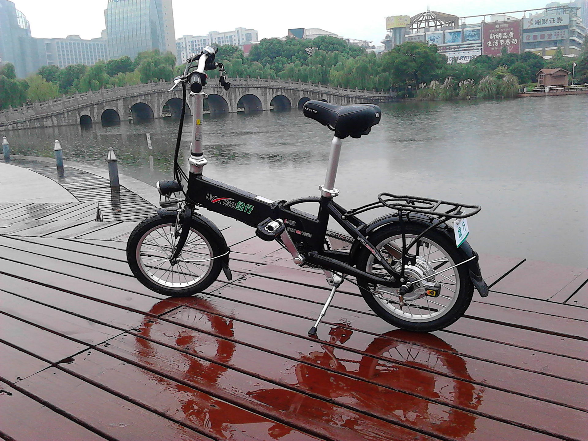 鋰電自行車市場需求漸大增 期待有規(guī)可依