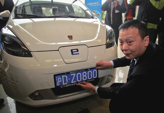 電動(dòng)汽車(chē)市場(chǎng)火爆 上海經(jīng)銷(xiāo)商喊供應(yīng)不足