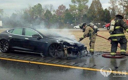 特斯拉電池如此廉價(jià)?能否保證電池安全? 特斯拉電池如此廉價(jià)?能否保證電池安全?