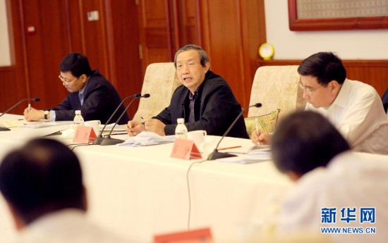 國務(wù)院副總理馬凱：提升動力電池研發(fā)生產(chǎn)水平