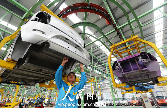 低速電動(dòng)車 