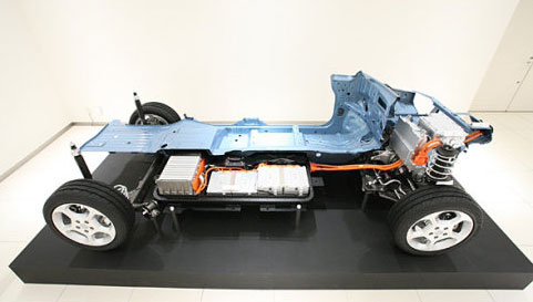 江蘇鎮(zhèn)江市研究試驗(yàn)全國(guó)首輛輪驅(qū)電動(dòng)汽車(chē) 江蘇鎮(zhèn)江市研究試驗(yàn)全國(guó)首輛輪驅(qū)電動(dòng)汽車(chē)