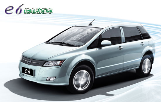 電動(dòng)與混動(dòng)汽車?yán)彂?zhàn) 比亞迪特斯拉如何應(yīng)對