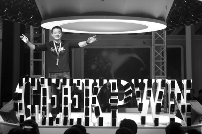 中國“黑客”破解特斯拉  倡導智能設備新安全觀