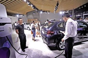 特斯拉、力帆在渝“鋪貨”電動車