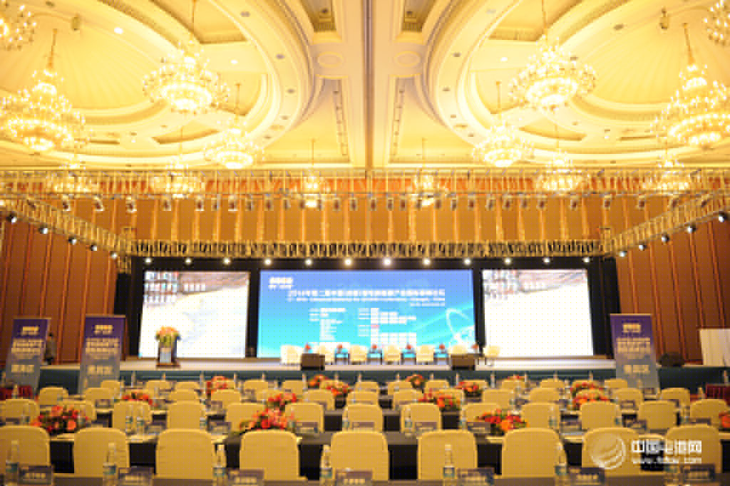 2014年第二屆中國(成都)鋰電新能源產(chǎn)業(yè)國際高峰論壇 2014年第二屆中國(成都)鋰電新能源產(chǎn)業(yè)國際高峰論壇