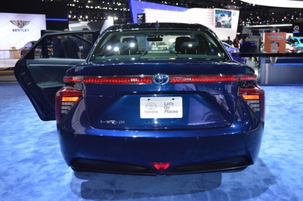 從未如此饑渴：洛杉磯車展上的燃料電池汽車