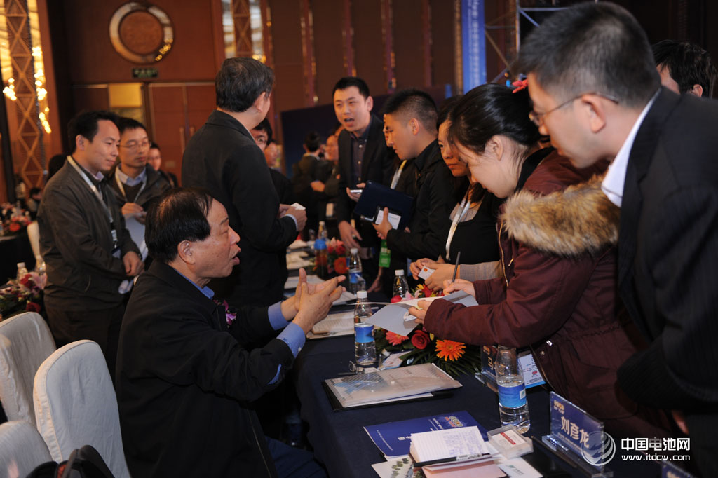 甘肅全省推廣應(yīng)用新能源汽車將達(dá)到5500輛 甘肅全省推廣應(yīng)用新能源汽車將達(dá)到5500輛