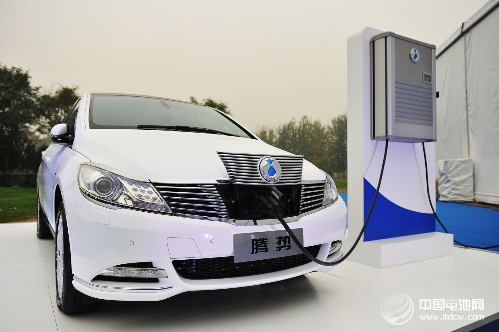 40萬一輛的比亞迪騰勢電動車 都是什么人買？