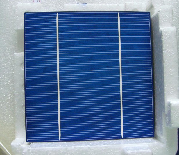 國產料成交價145元/公斤 電池片光伏組件堅挺