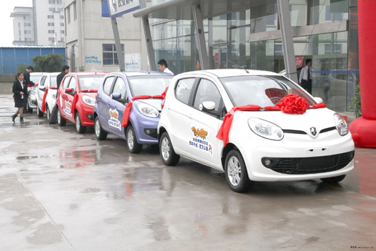 低速電動車上路遭嚴查  生產大省面臨銷售囧境