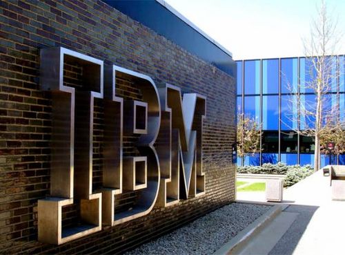 IBM 最大規模裁員 IBM 最大規模裁員