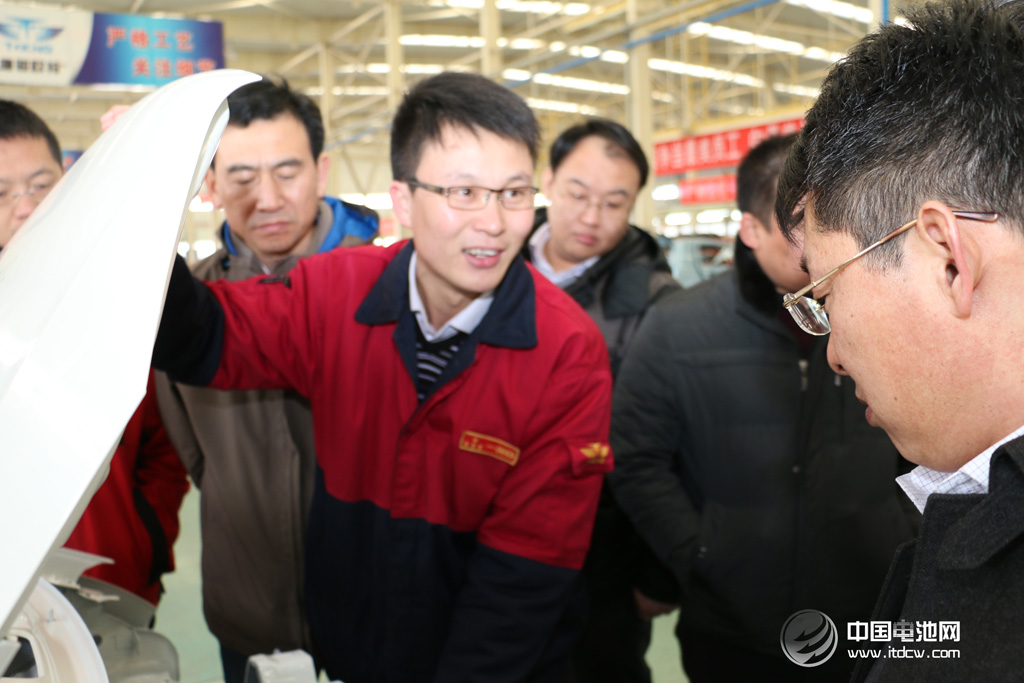 唐駿歐鈴董事長薛興震:制造小型電動車中的“寶馬” 唐駿歐鈴董事長薛興震:制造小型電動車中的“寶馬”