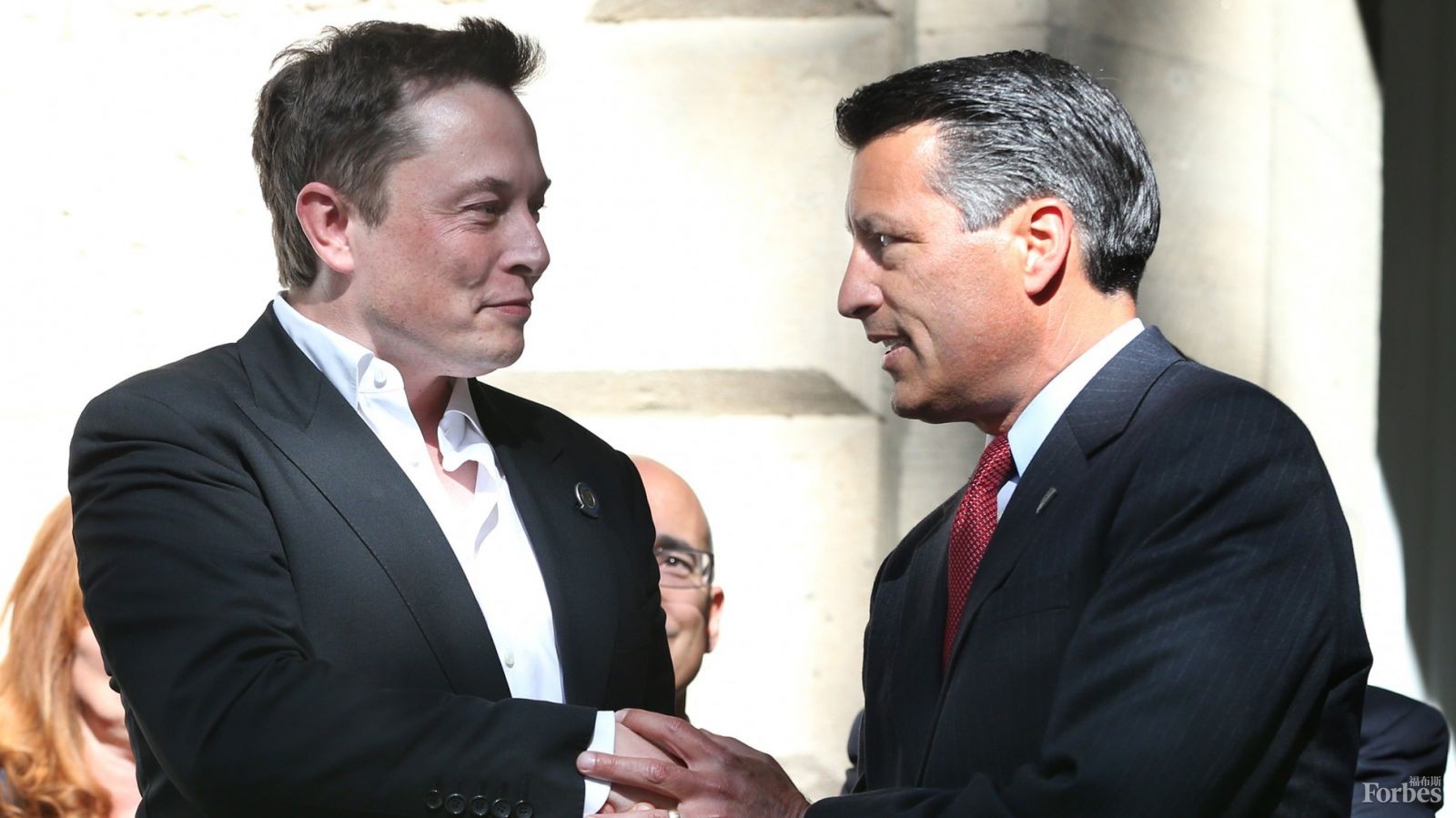 特斯拉千兆電池工廠:僅打地基就要花費1600萬美元 特斯拉千兆電池工廠:僅打地基就要花費1600萬美元