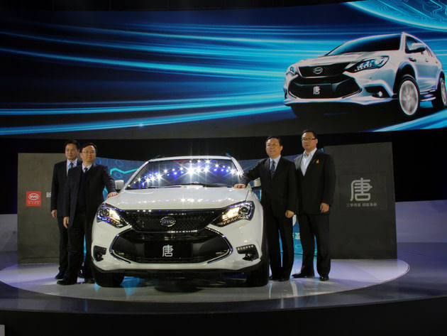 兩個狂人:李書福與王傳福“狂”的背后同與不同 兩個狂人:李書福與王傳福“狂”的背后同與不同