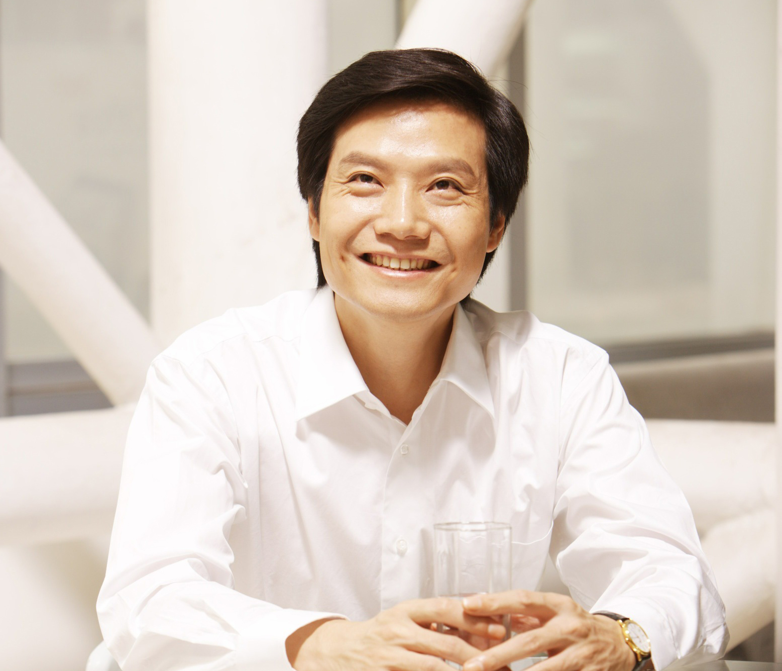 雷軍的“雷神之錘”:小米公司定位的目標是亞馬遜 雷軍的“雷神之錘”:小米公司定位的目標是亞馬遜