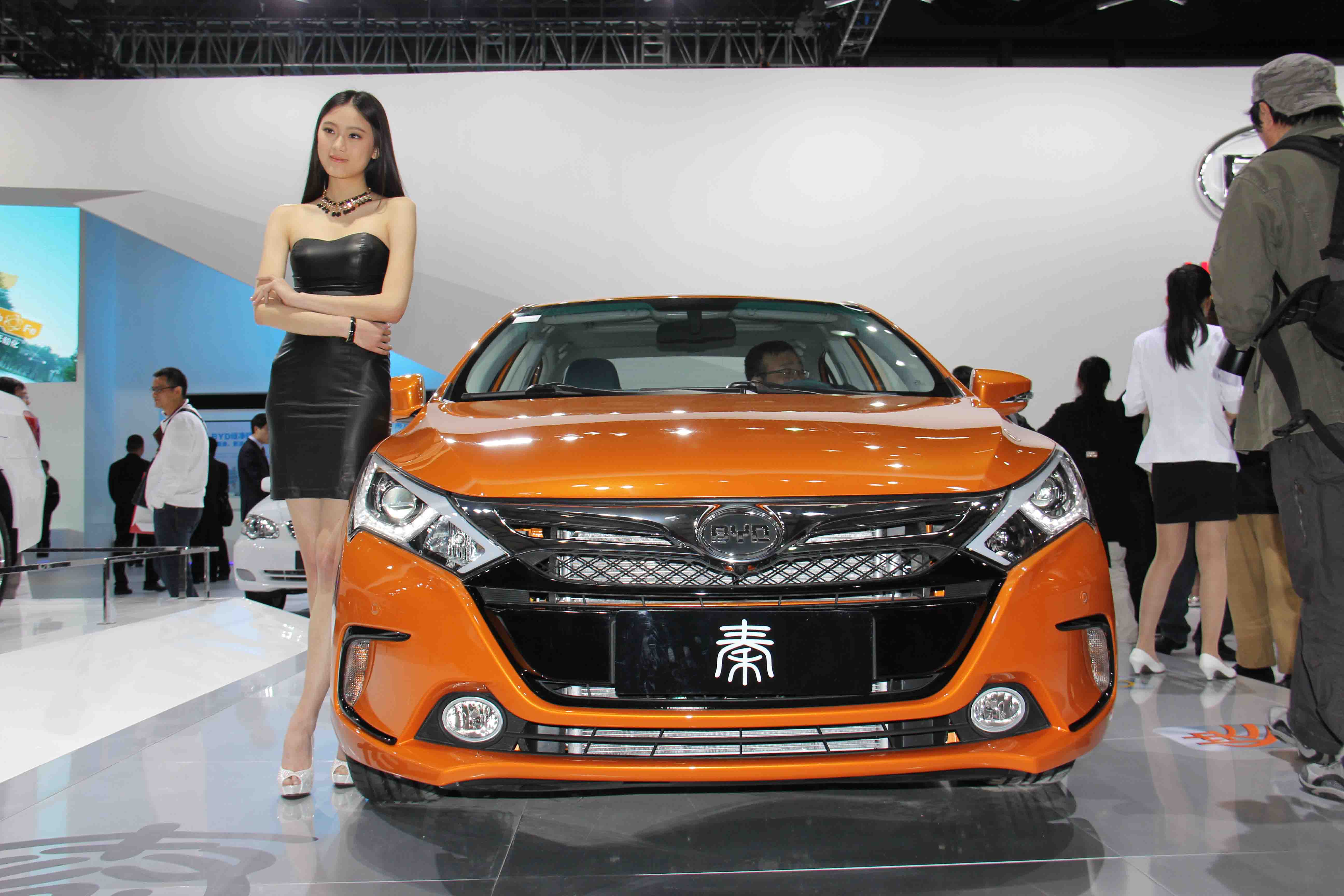 去年過半車企業績下滑 比亞迪一季度業績同比大增910% 去年過半車企業績下滑 比亞迪一季度業績同比大增910%