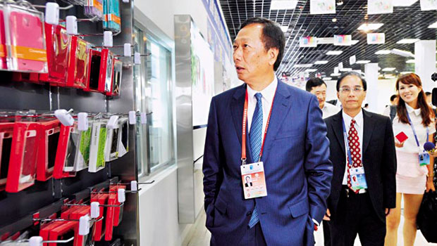 鞏固蘋果第一大伙伴地位 鴻海郭臺(tái)銘出招賣二手iPhone 鞏固蘋果第一大伙伴地位 鴻海郭臺(tái)銘出招賣二手iPhone