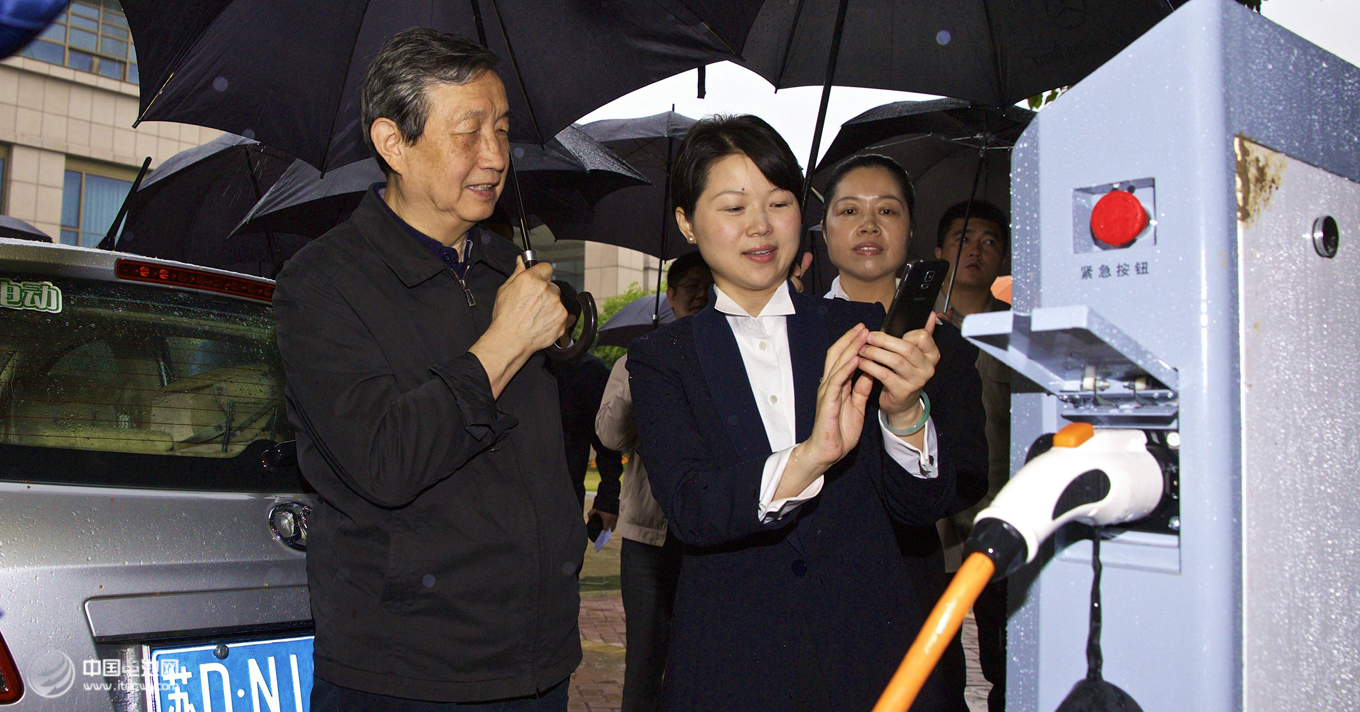 蘇浩：萬幫集團勇探社會化充電樁建設模式