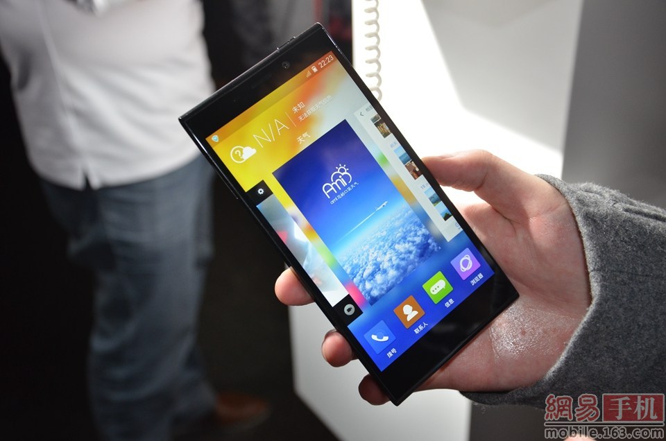 智能手機(jī)行業(yè)怪象叢生 金立手機(jī)能否另類生存？ 