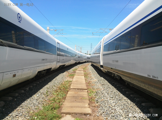 環(huán)保最高水準(zhǔn) 高鐵或?qū)⑦M(jìn)入鋰電池時代 環(huán)保最高水準(zhǔn) 高鐵或?qū)⑦M(jìn)入鋰電池時代