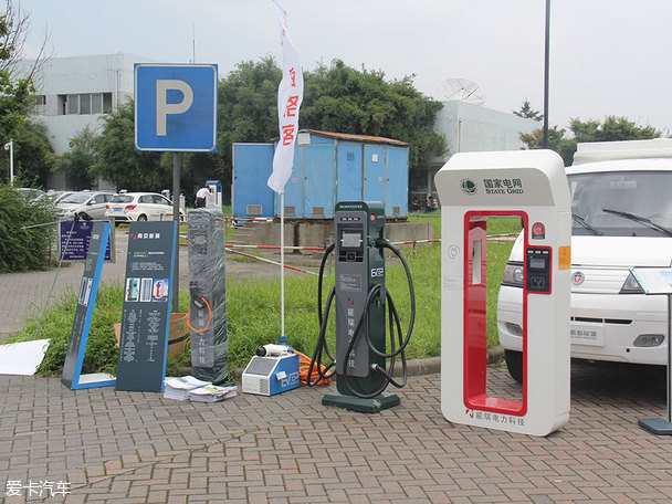 江蘇新能源汽車現狀：以電動大巴和充電樁為主