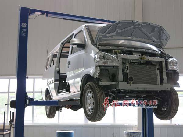 首輛青島造電動汽車將下線 一天可產(chǎn)200輛 首輛青島造電動汽車將下線 一天可產(chǎn)200輛