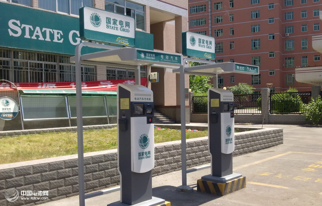 充電樁投資引發(fā)資本追逐 盈利模式與行業(yè)標(biāo)準(zhǔn)挑戰(zhàn) 充電樁投資引發(fā)資本追逐 盈利模式與行業(yè)標(biāo)準(zhǔn)挑戰(zhàn)