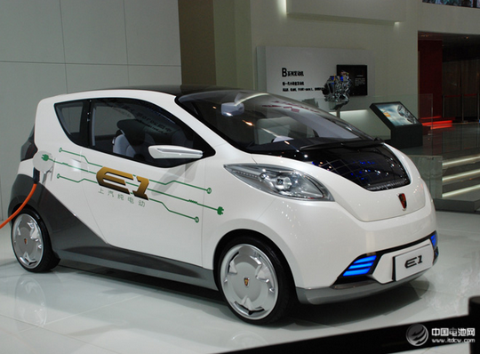 換湯不換藥 低速電動汽車被收編就合法了? 換湯不換藥 低速電動汽車被收編就合法了?