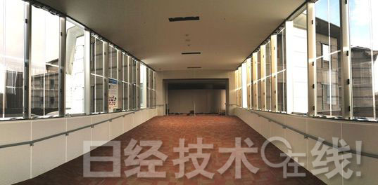 三菱化學(xué)推出貼在窗戶上使用的有機(jī)薄膜太陽(yáng)能電池