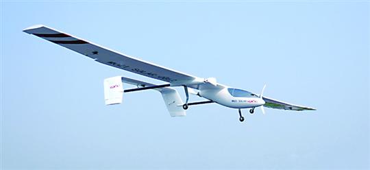 小比例“墨子號”在滬驗(yàn)證試飛中。